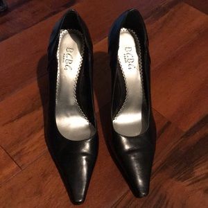 BCBG heels